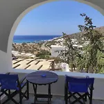 Lucas B Panorama Apartment Sikinos