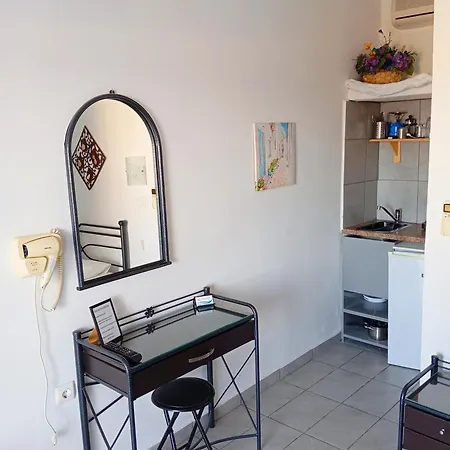 Lucas B Panorama Síkinos