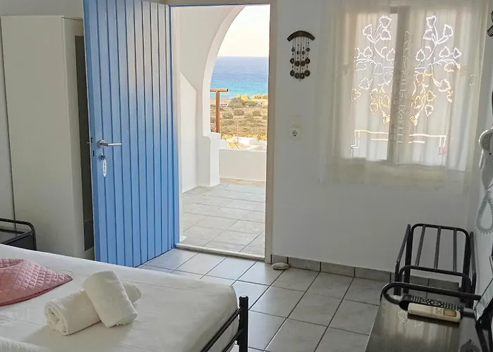 Lucas B Panorama Apartment Síkinos