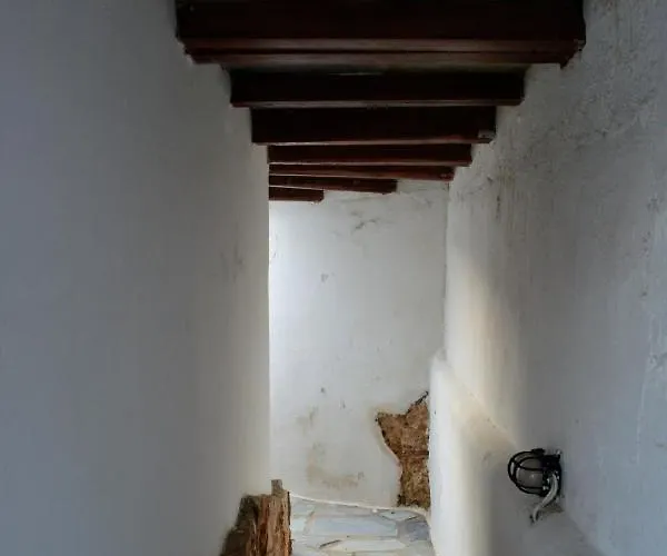 Lucas B Panorama * Síkinos